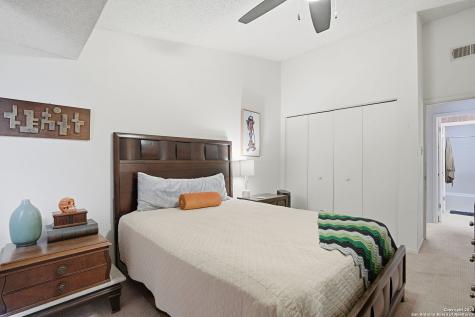 7123 Thrush View San Antonio TX 78209