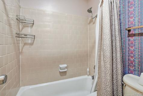 7123 Thrush View San Antonio TX 78209