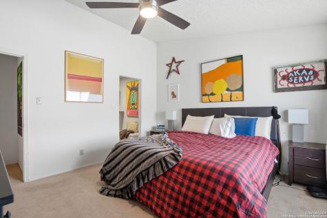 7123 Thrush View San Antonio TX 78209