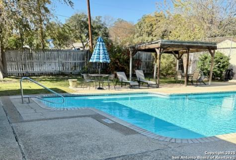 7123 Thrush View San Antonio TX 78209