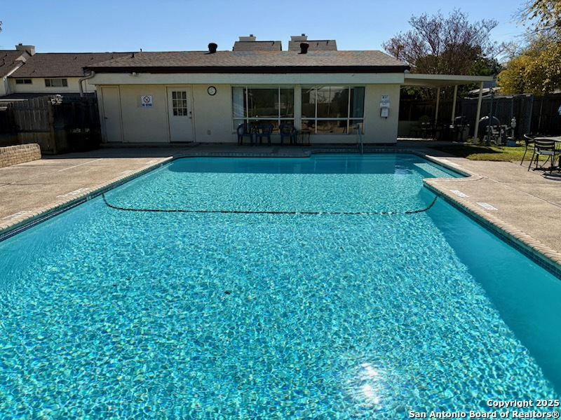 7123 Thrush View San Antonio TX 78209