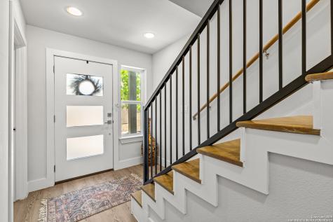 415 Ira Avenue San Antonio TX 78209