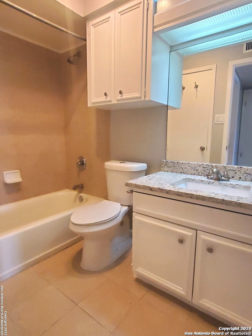 2300 Nacogdoches Road San Antonio TX 78209