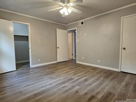 2300 Nacogdoches Road San Antonio TX 78209
