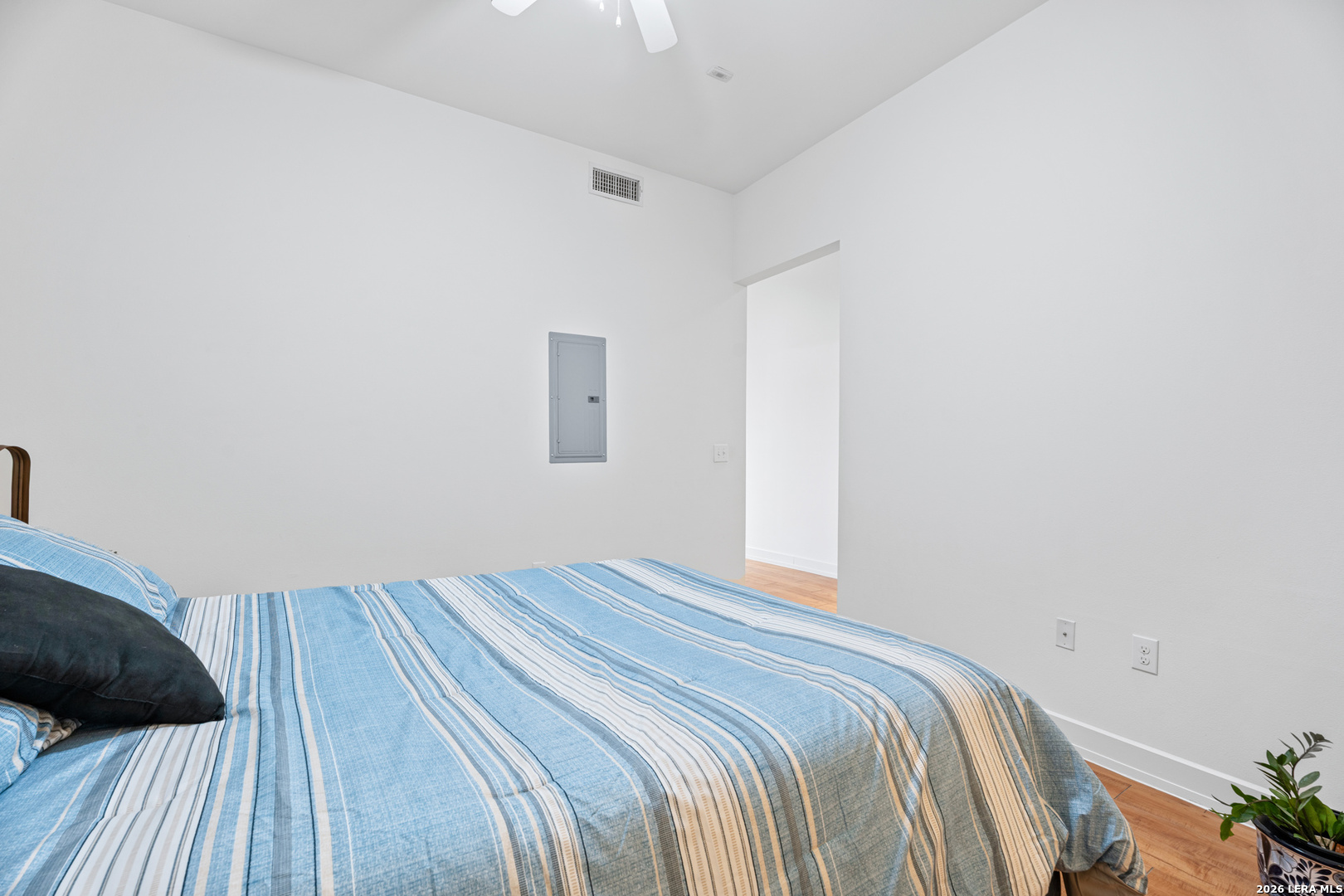 1401 S Flores San Antonio TX 78204