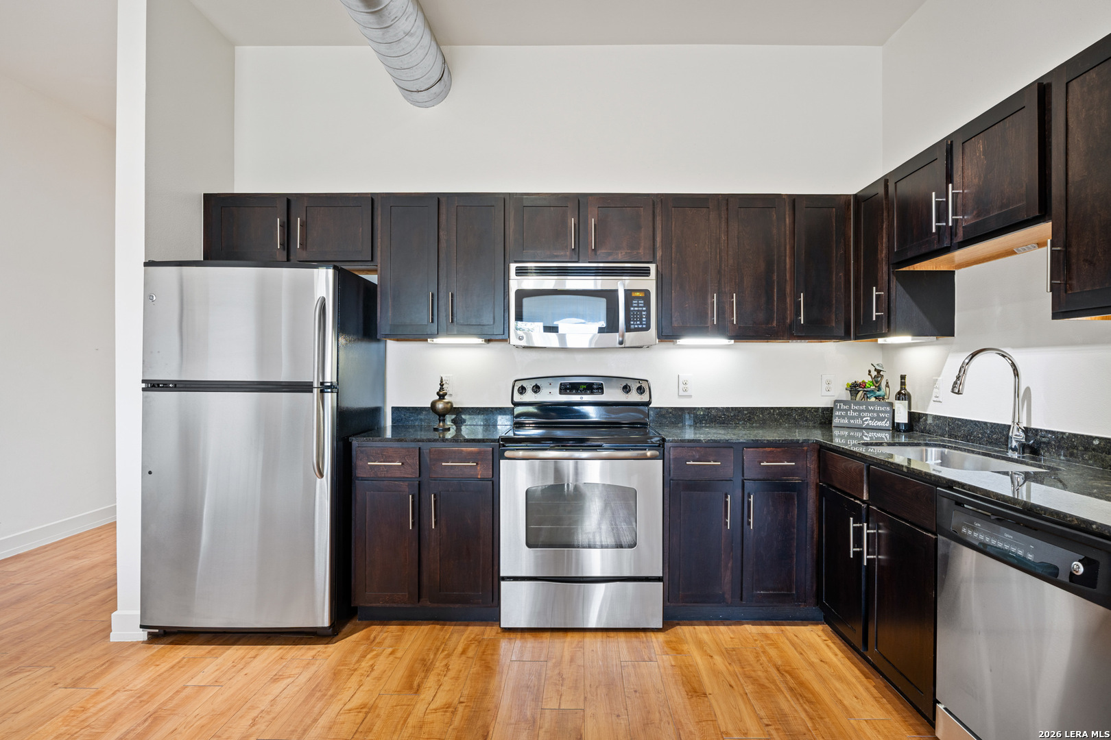 1401 S Flores San Antonio TX 78204