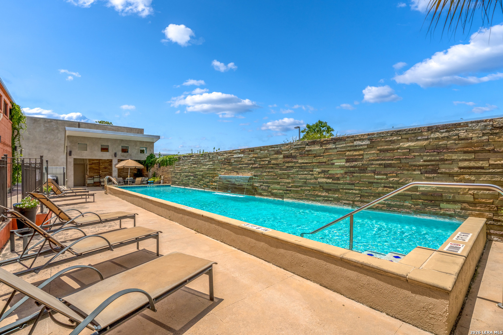 1401 S Flores San Antonio TX 78204