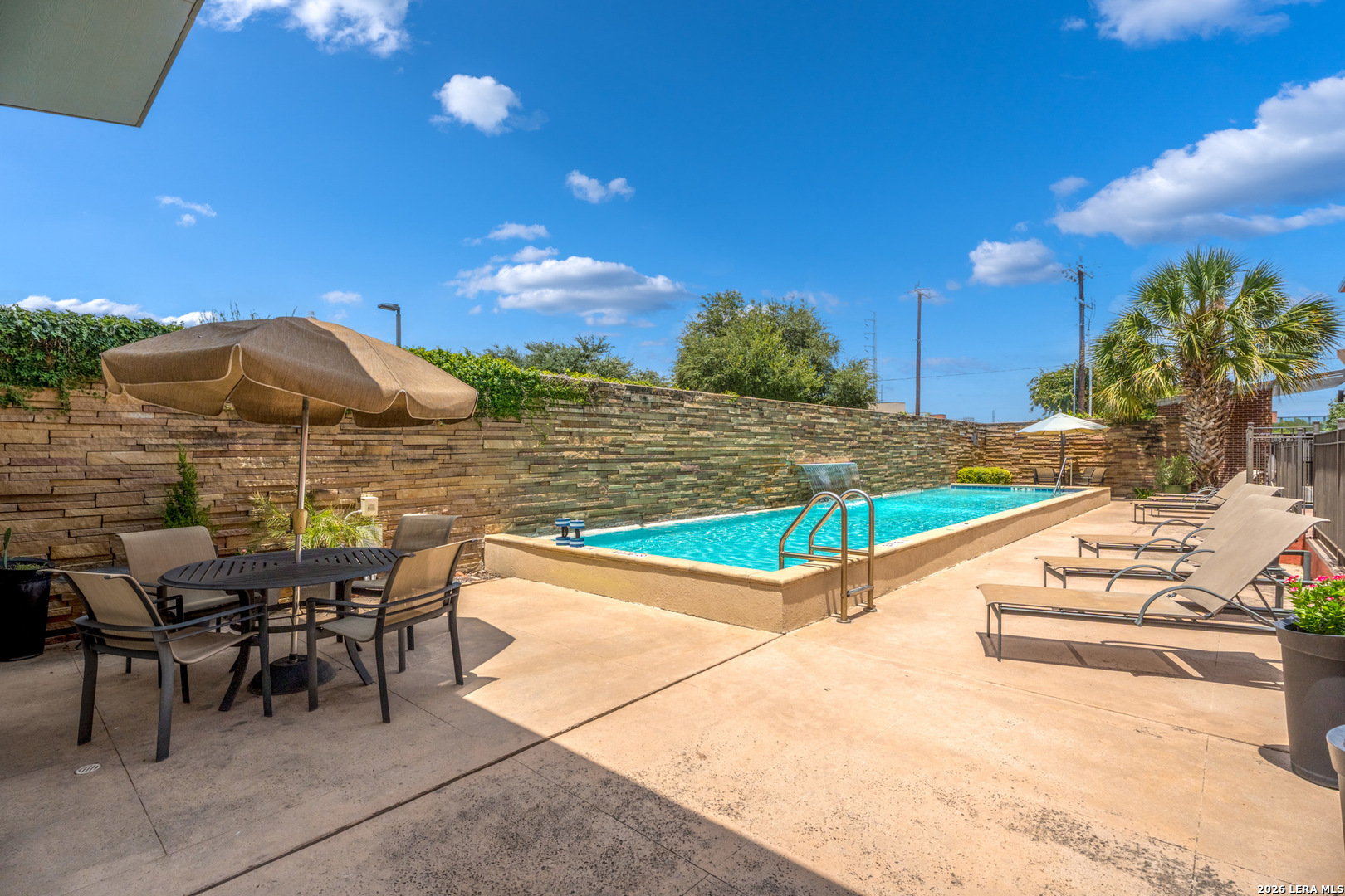 1401 S Flores San Antonio TX 78204