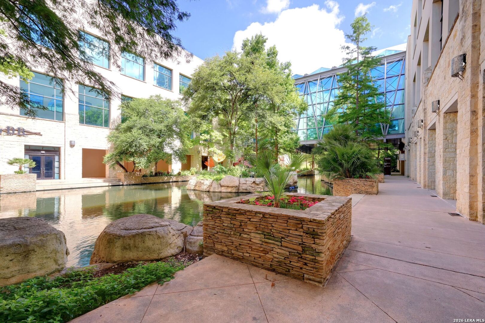 610 E Market San Antonio TX 78205