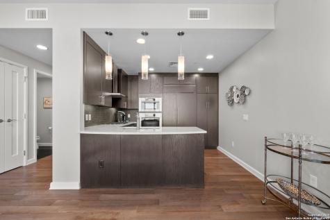 4242 Broadway Street San Antonio TX 78209