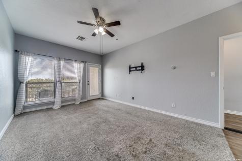 20 E Tapatio Boerne TX 78006