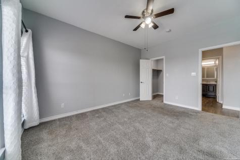 20 E Tapatio Boerne TX 78006