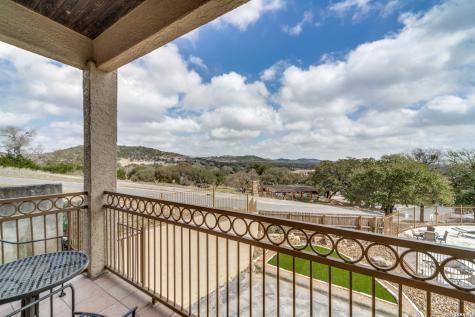 20 E Tapatio Boerne TX 78006