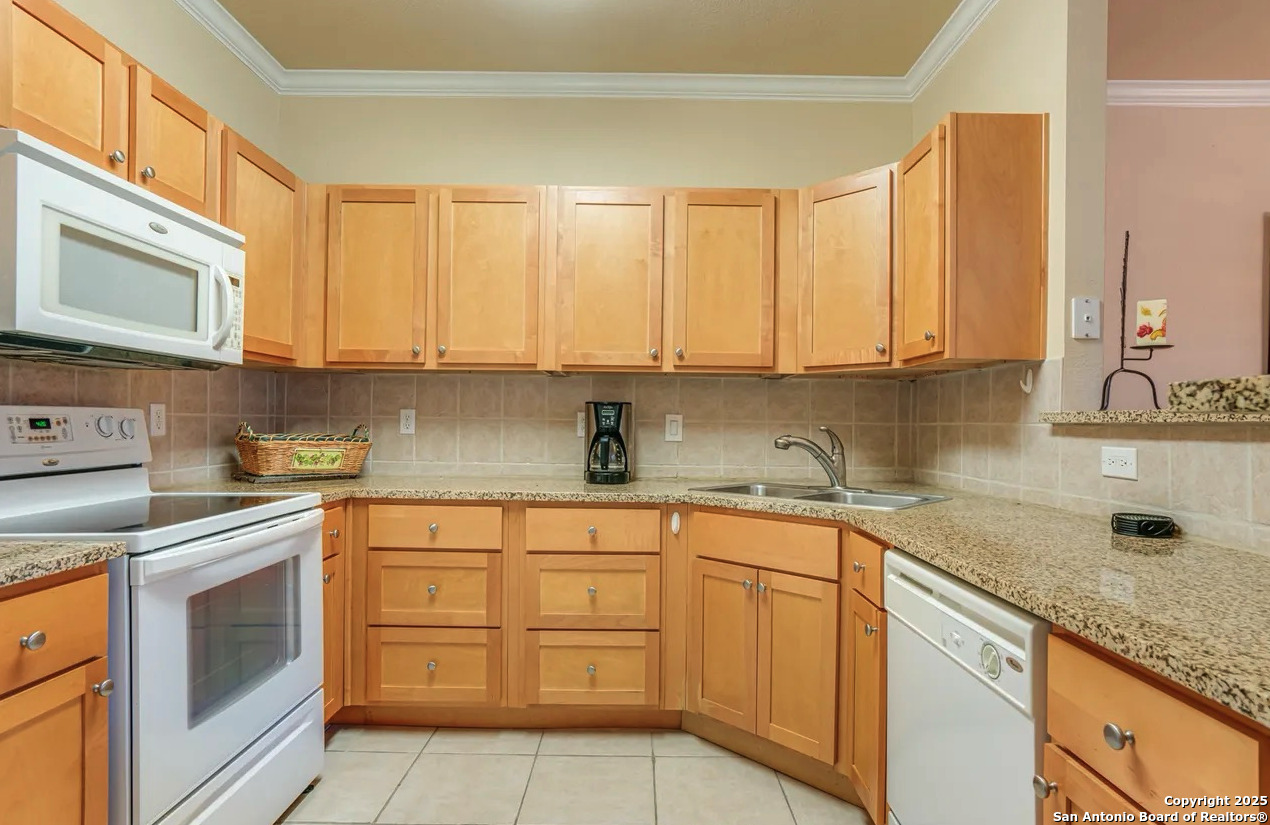 6160 Eckhert San Antonio TX 78240