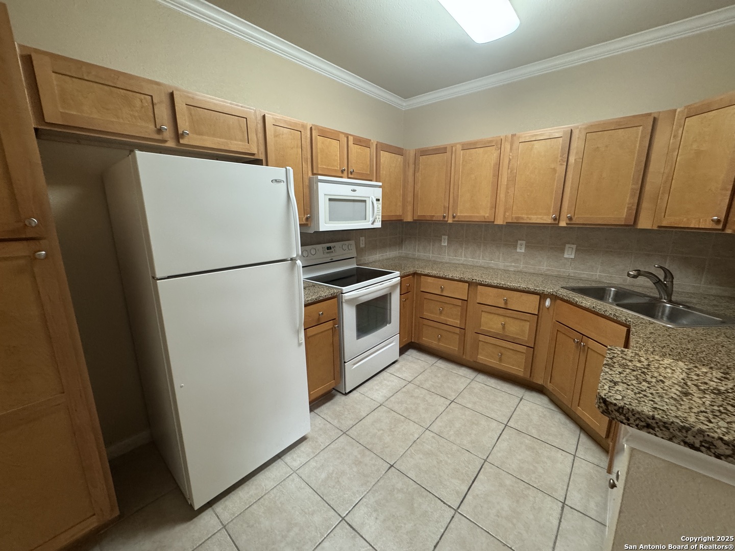 6160 Eckhert San Antonio TX 78240