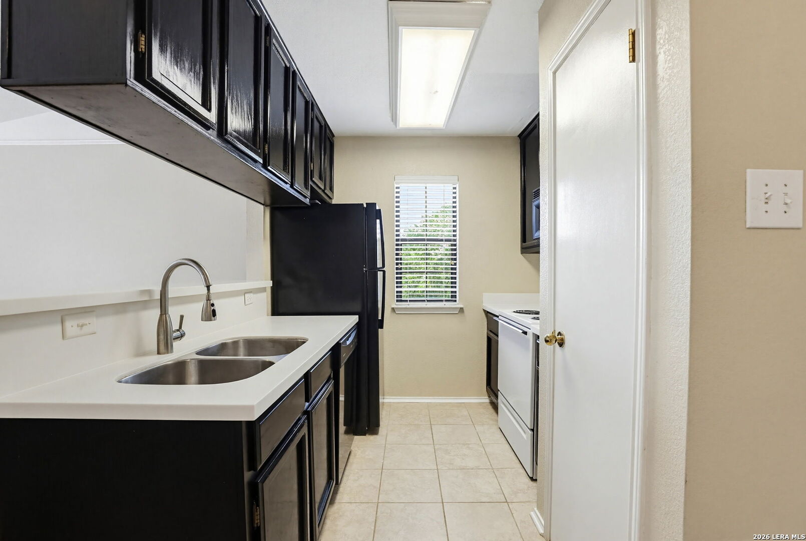 4803 Hamilton Wolfe San Antonio TX 78229