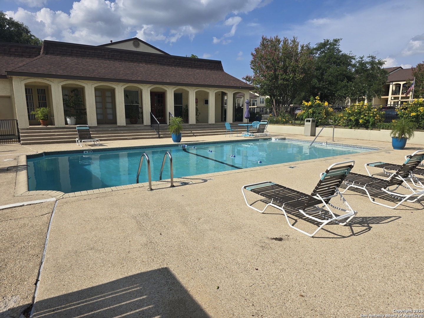 8702 Village Drive San Antonio TX 78217