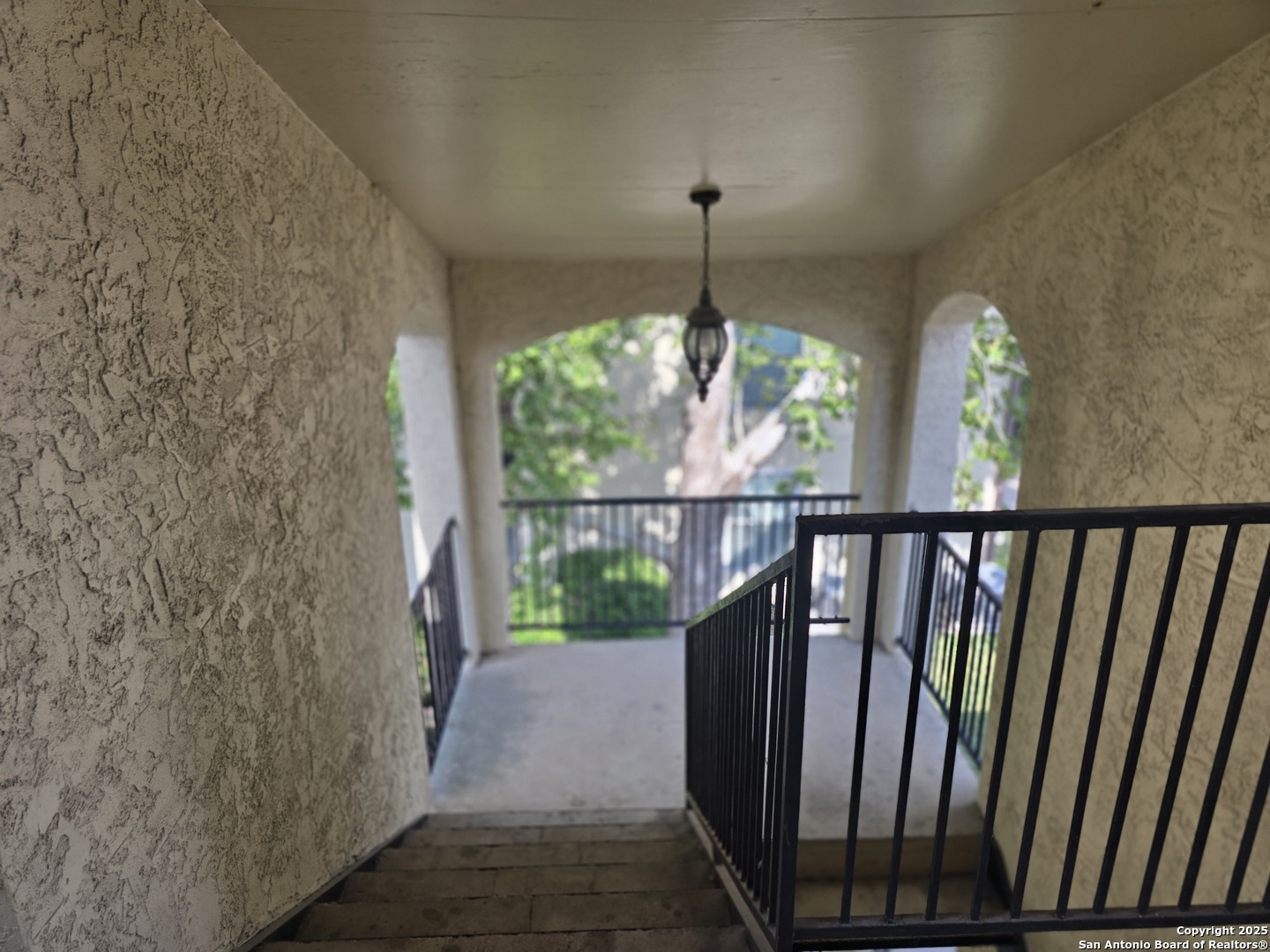 8702 Village Drive San Antonio TX 78217