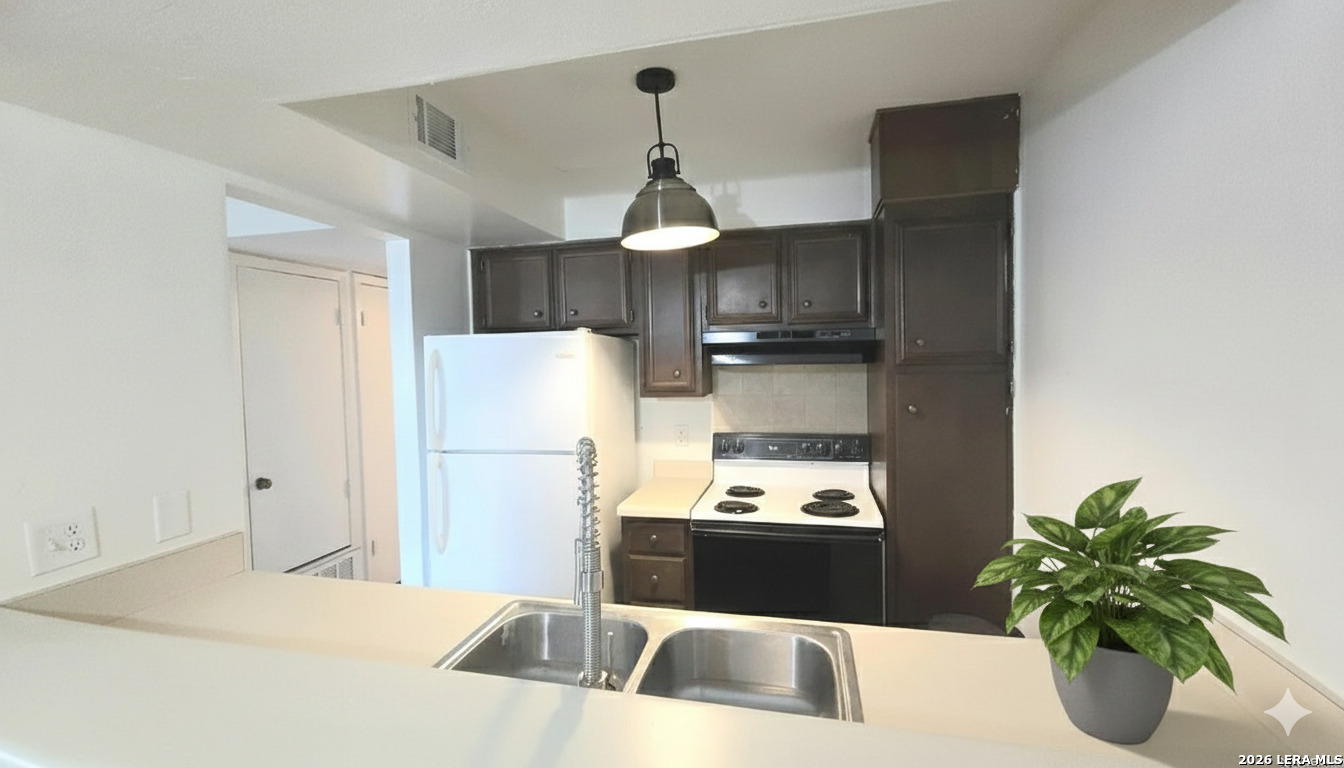 8702 Village Drive San Antonio TX 78217