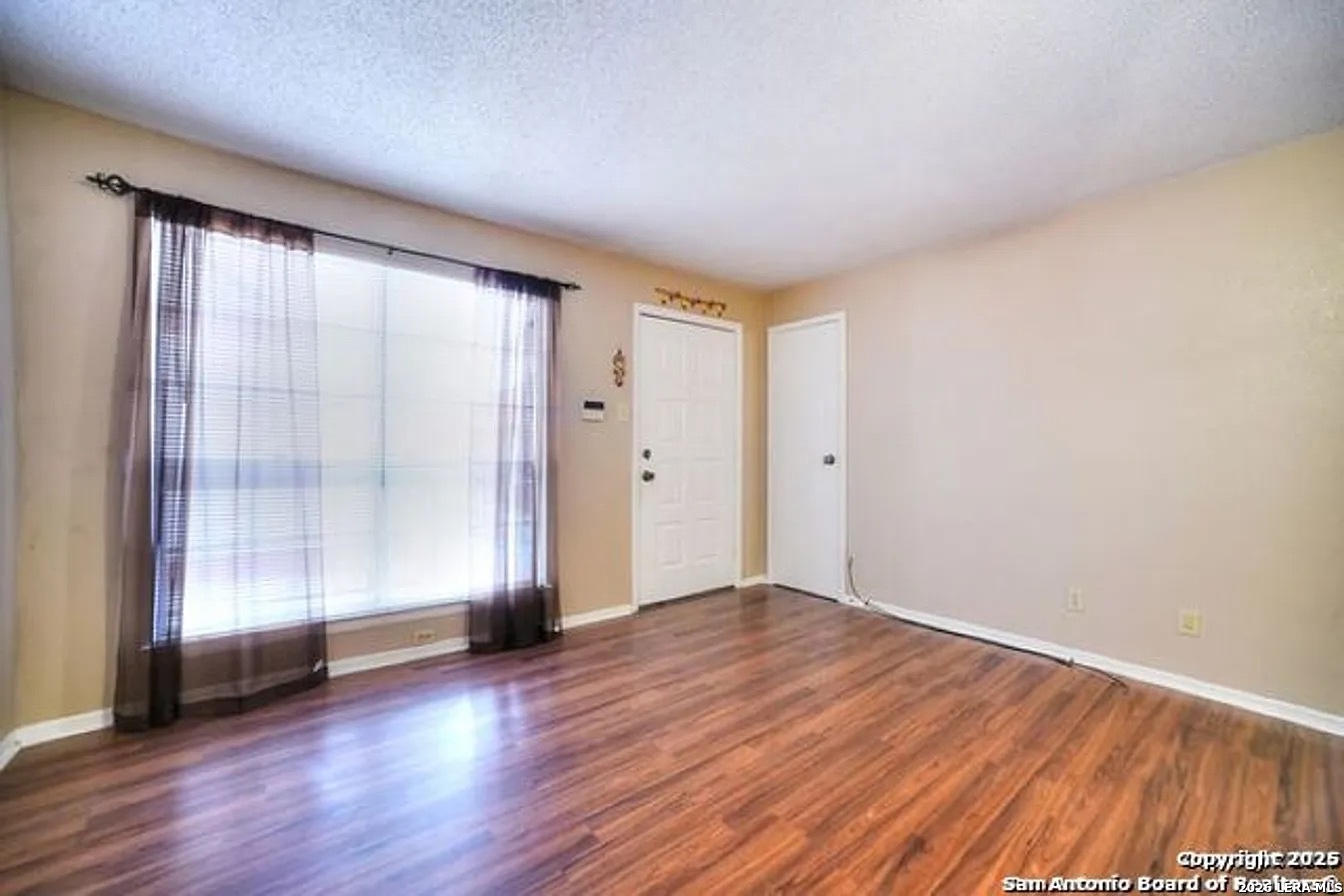 3243 Nacogdoches Road San Antonio TX 78217
