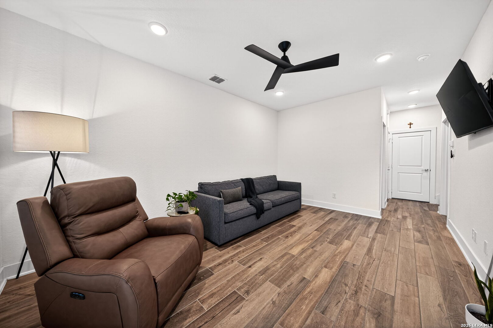 8851 Oakland Road San Antonio TX 78240
