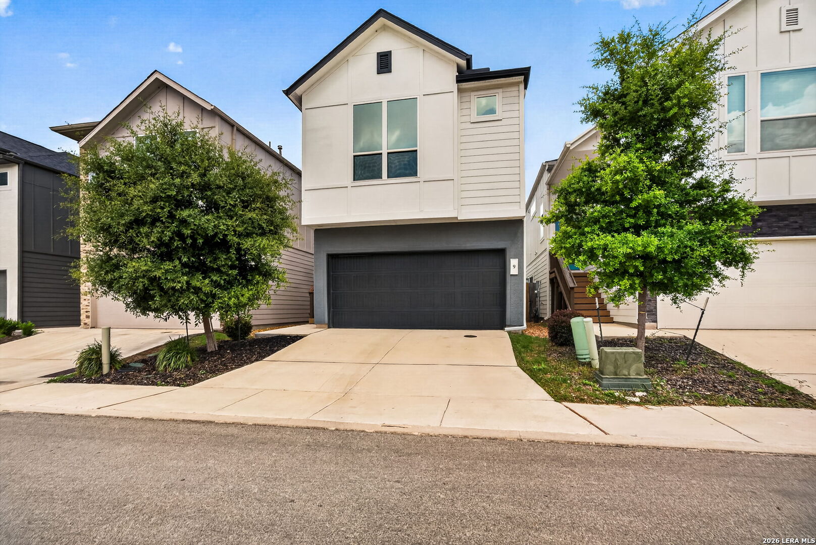8851 Oakland Road San Antonio TX 78240