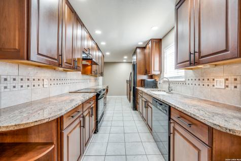 201 W Craig San Antonio TX 78212