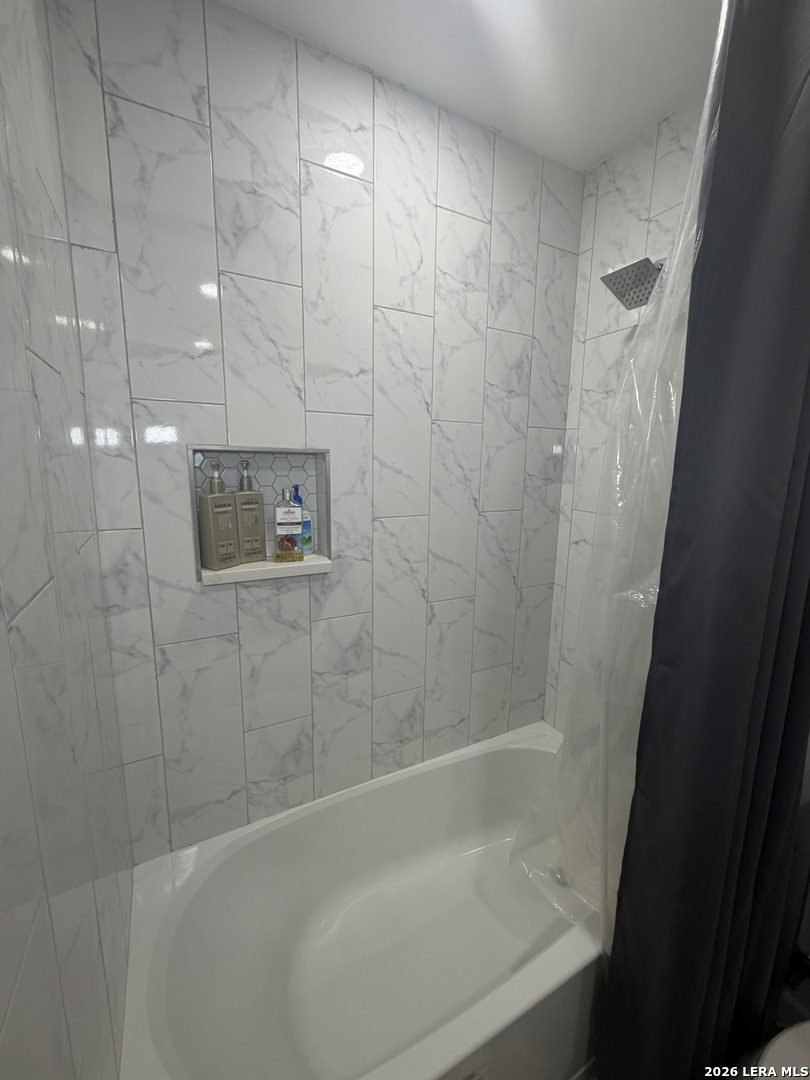 2718 Old Field Drive San Antonio TX 78247