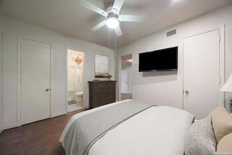 7707 Broadway San Antonio TX 78209