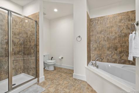 1000 The Cape Horseshoe Bay TX 78657