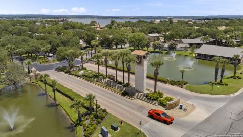 1000 The Cape Horseshoe Bay TX 78657