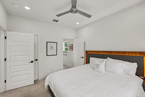 719 Eleanor Avenue San Antonio TX 78209