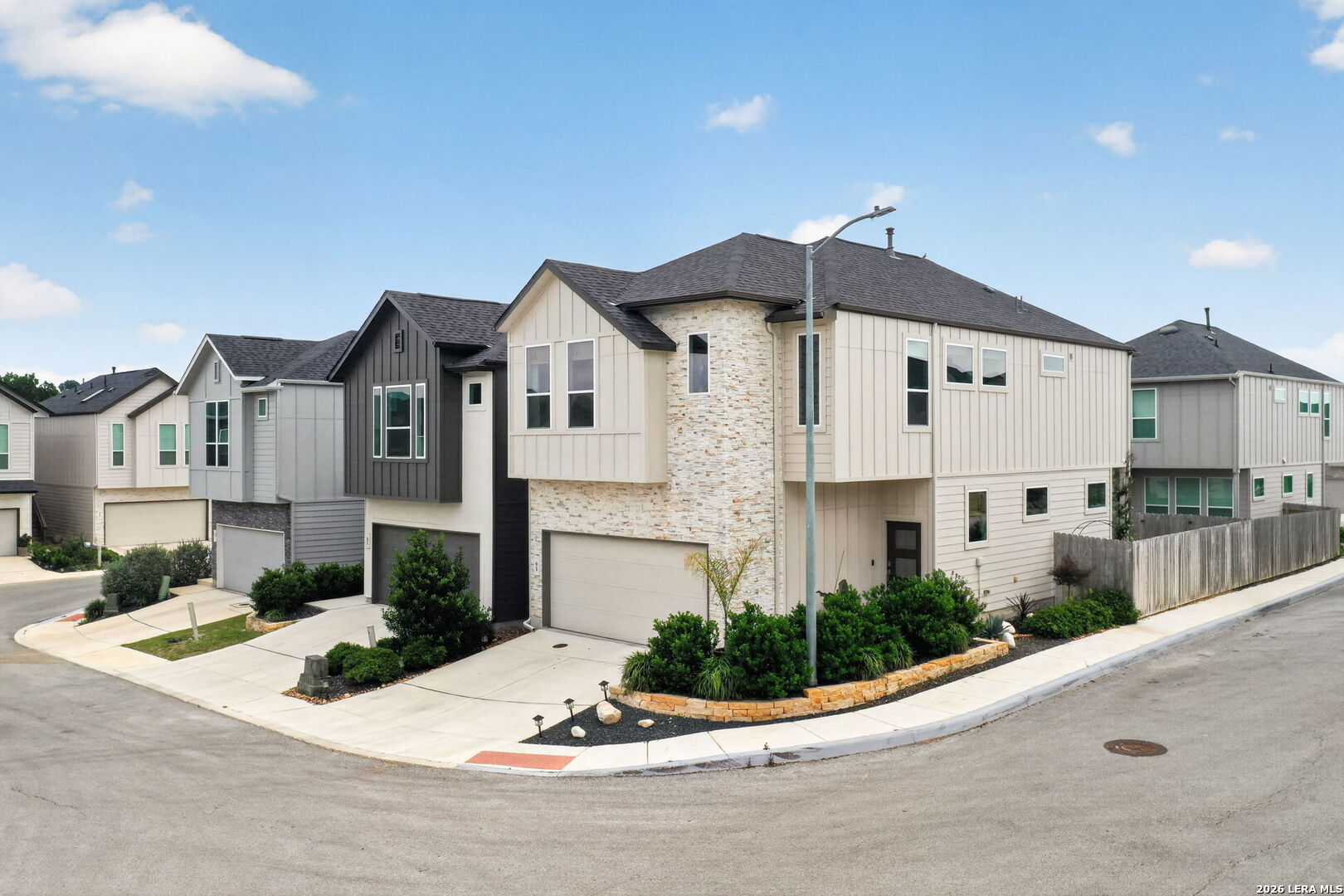 8851 Oakland Road San Antonio TX 78240