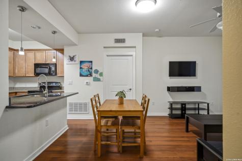 7342 Oak Manor Drive San Antonio TX 78229