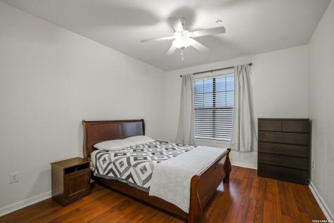 7342 Oak Manor Drive San Antonio TX 78229
