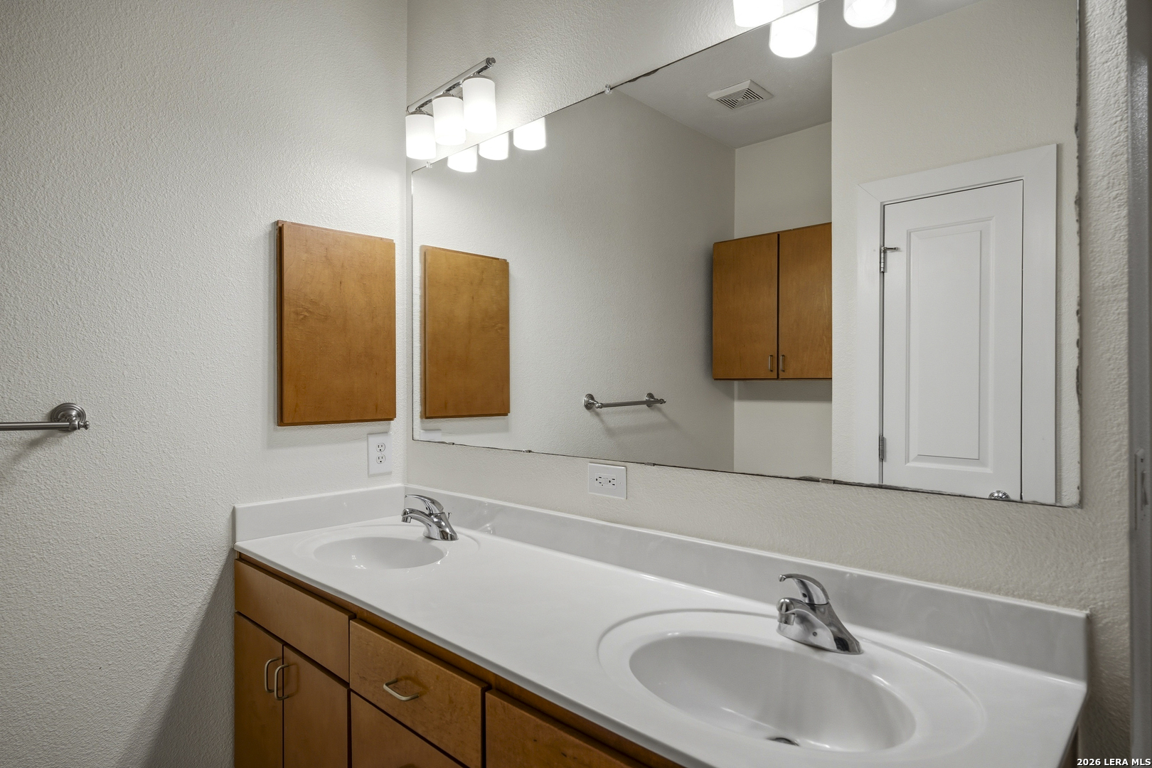 7342 Oak Manor Drive San Antonio TX 78229