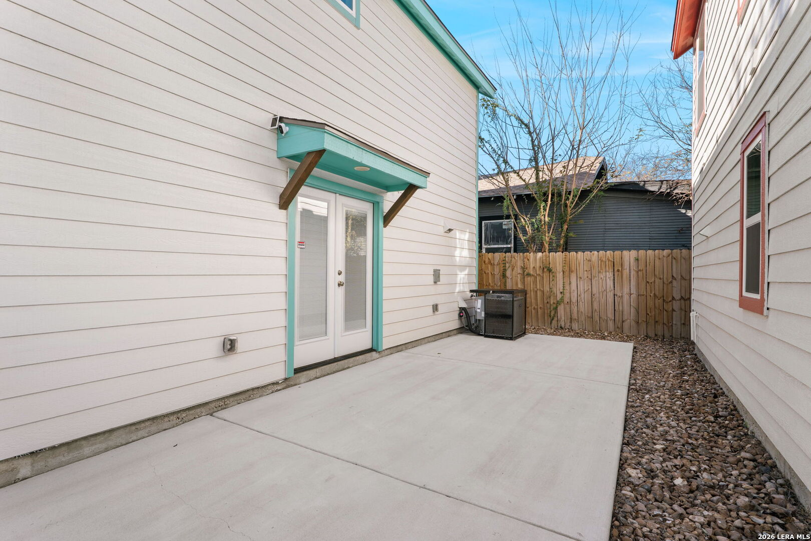 631 E Carolina San Antonio TX 78210