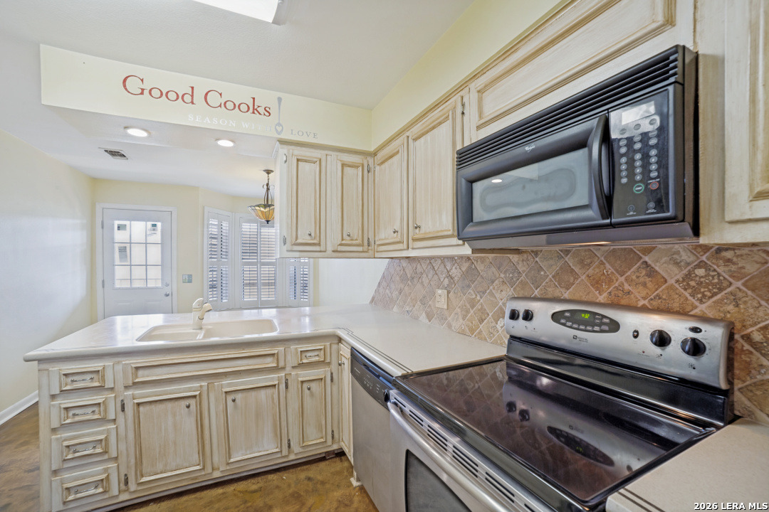 5359 Fredericksburg Road San Antonio TX 78229