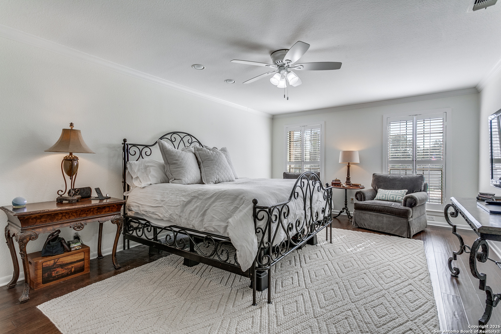 2611 Eisenhauer San Antonio TX 78209