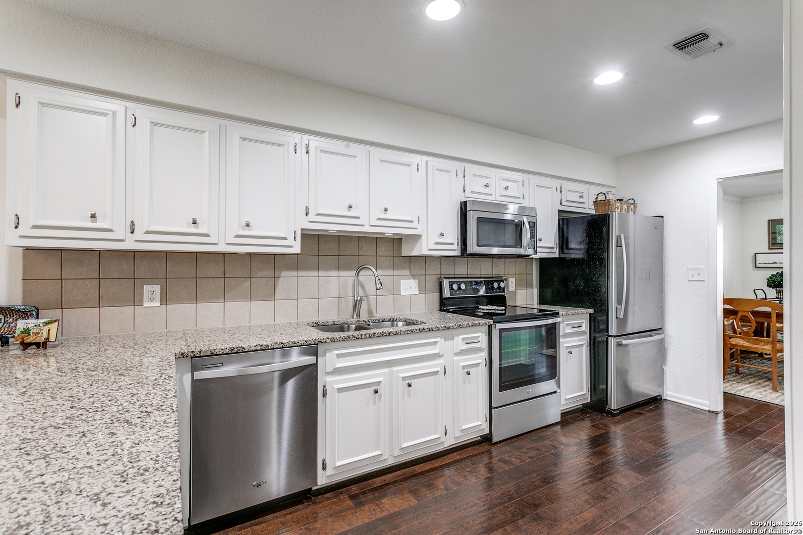 2611 Eisenhauer San Antonio TX 78209