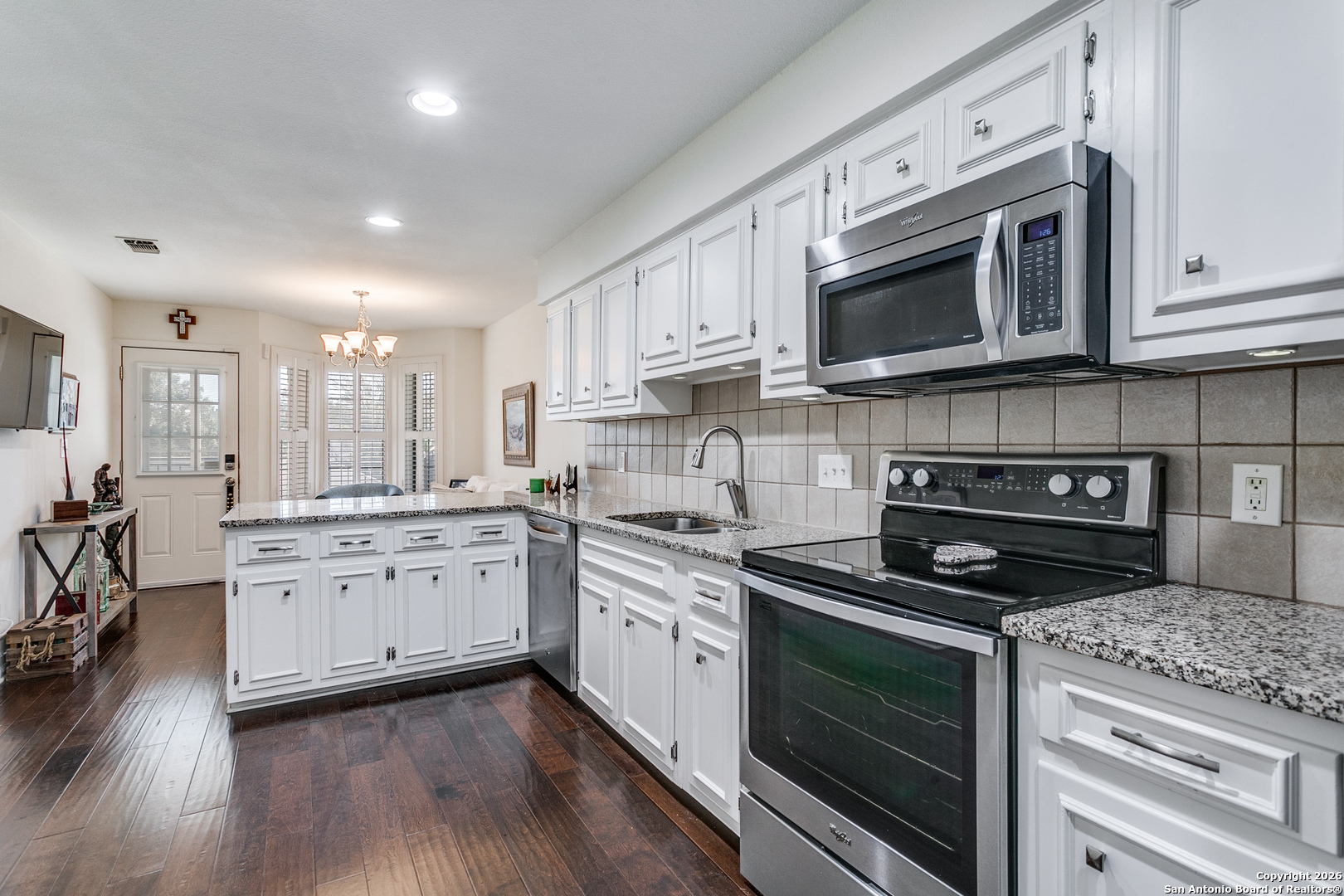 2611 Eisenhauer San Antonio TX 78209