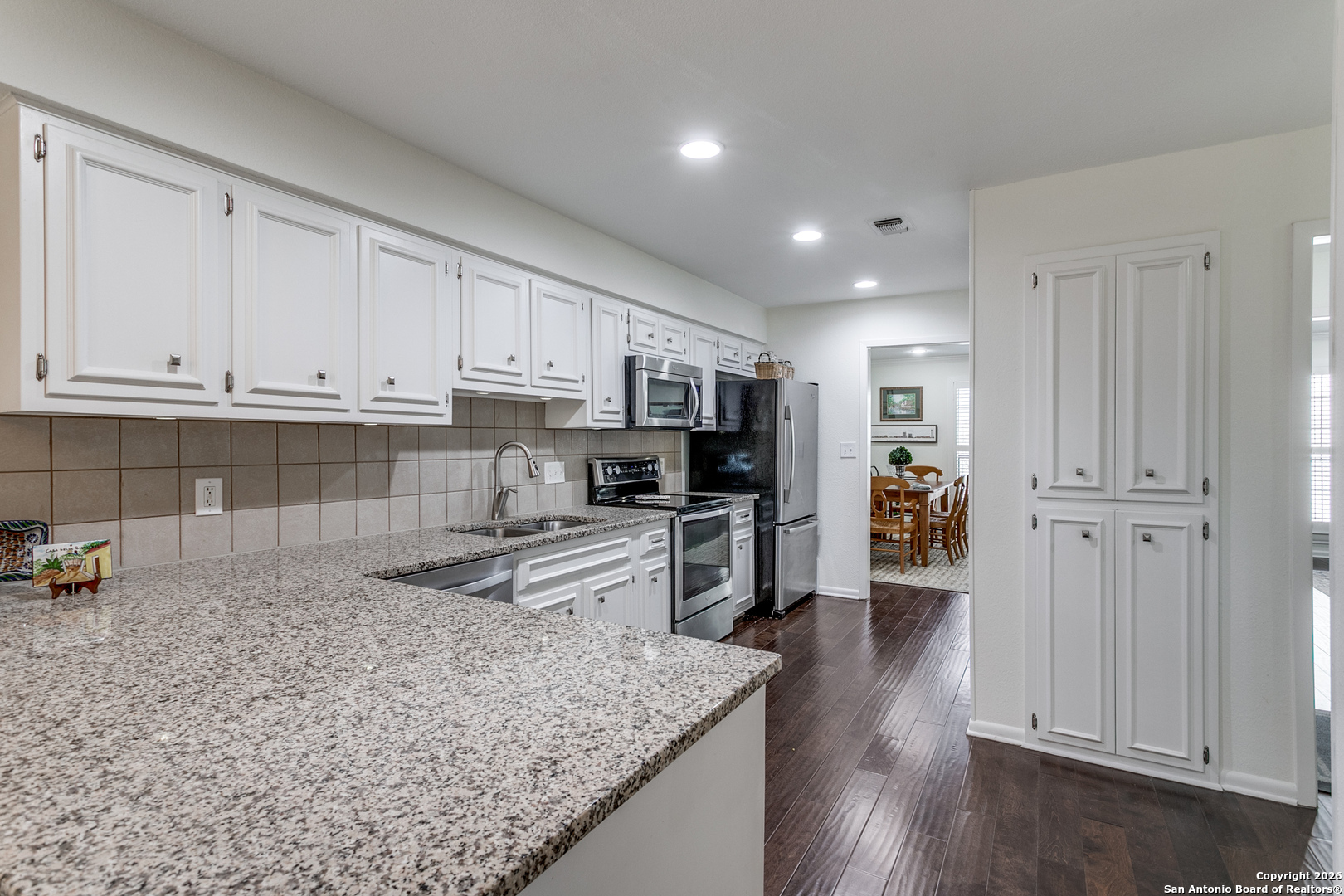 2611 Eisenhauer San Antonio TX 78209