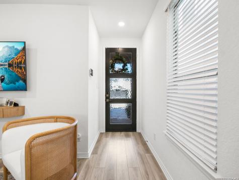 14839 Vance Jackson #303 San Antonio TX 78249