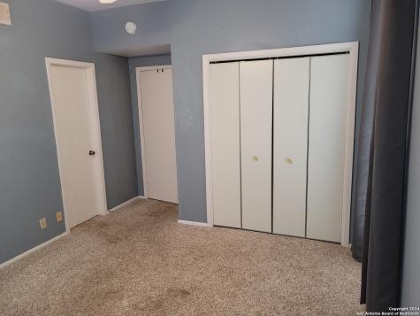 3678 Hidden Drive San Antonio TX 78217