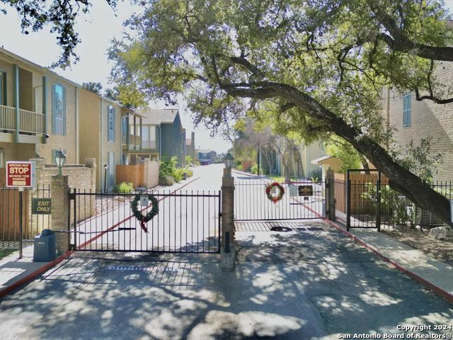 3678 Hidden Drive San Antonio TX 78217