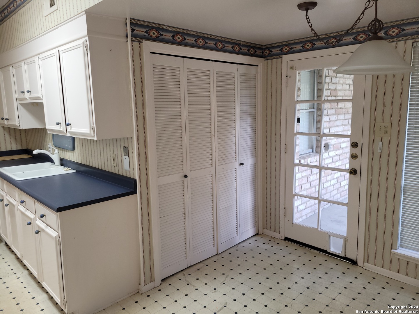 3678 Hidden Drive San Antonio TX 78217