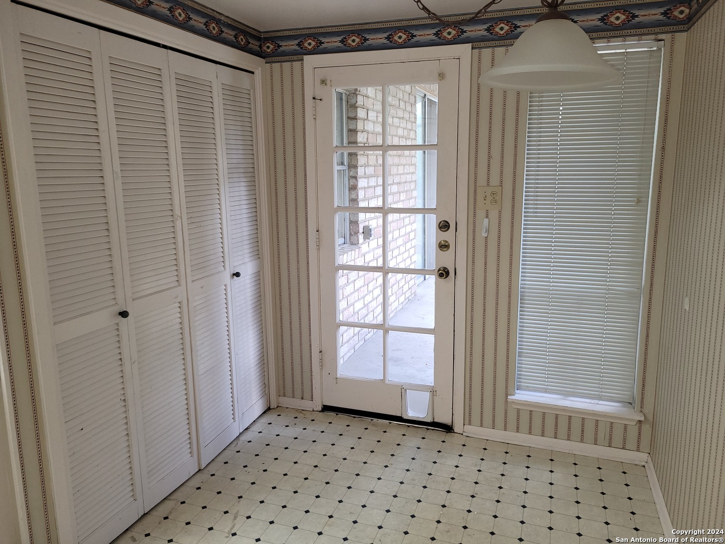 3678 Hidden Drive San Antonio TX 78217