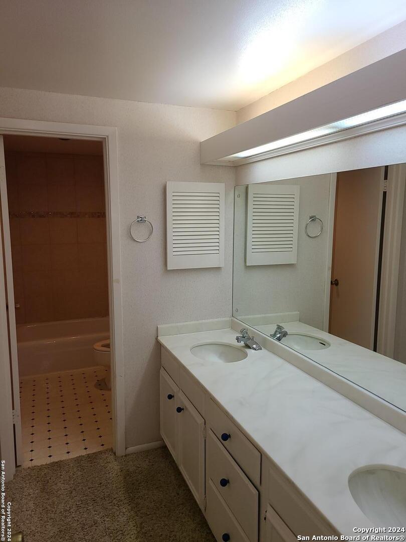 3678 Hidden Drive San Antonio TX 78217