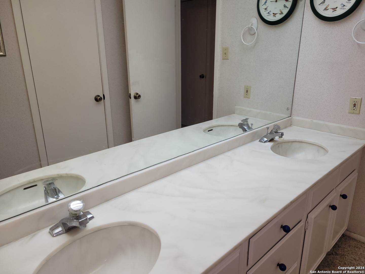 3678 Hidden Drive San Antonio TX 78217