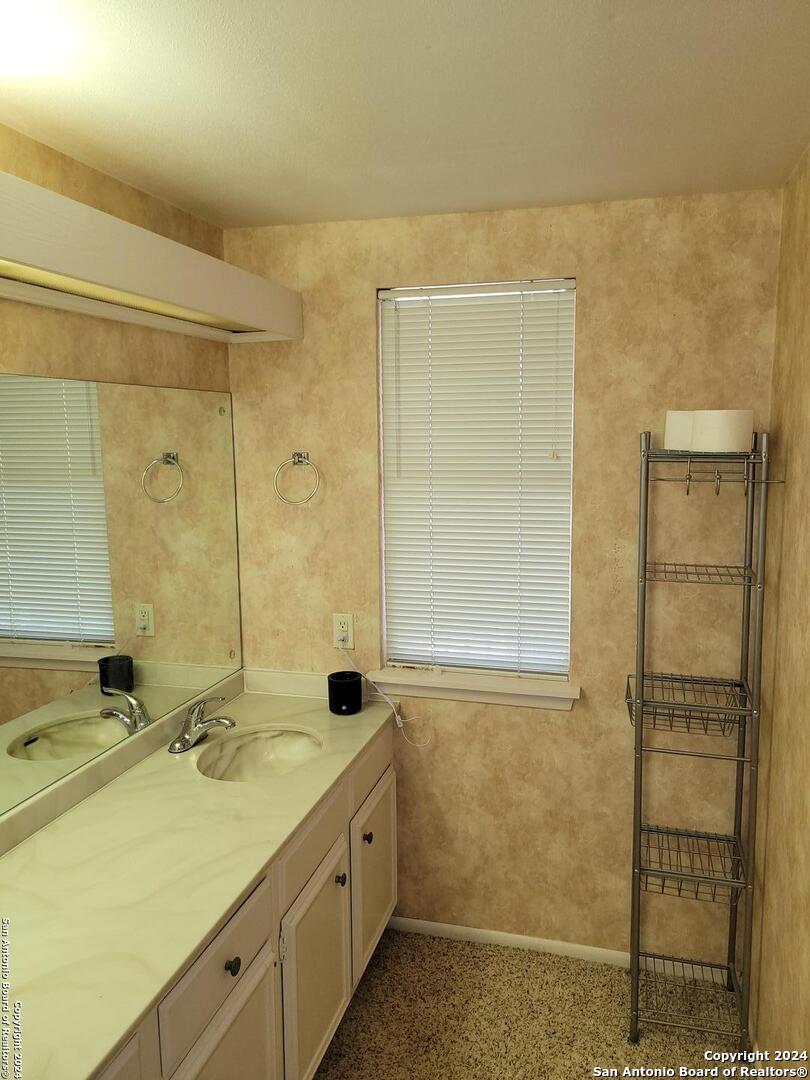 3678 Hidden Drive San Antonio TX 78217